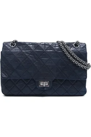 CHANEL 2009 2.55 Reissue shoulder bag