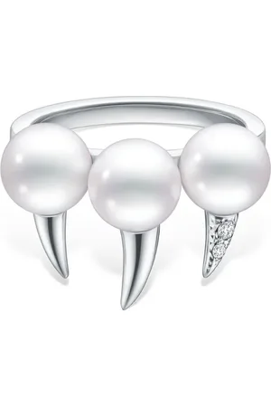 Tasaki 18kt white gold Danger Fang pearl and diamond ring