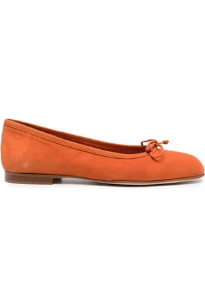Manolo Blahnik Veralli flat suede ballerinas