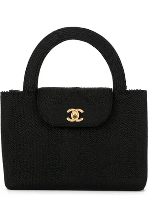 CHANEL CC logos tote