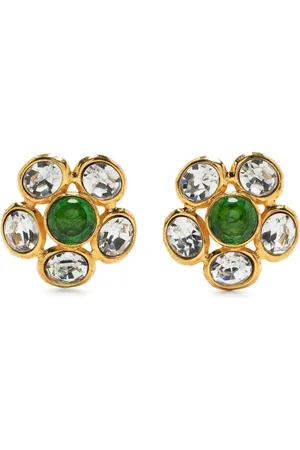 CHANEL Flower clip-on earrings