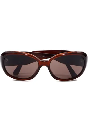 CHANEL 2000s Icons detailing oval-framed sunglasses