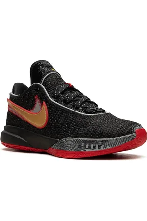 Nike Lebron 20 "Trinity" sneakers