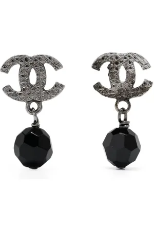 CHANEL CC bead drop earrings