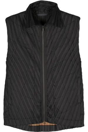 Issey Miyake Pleated zip-up gilet