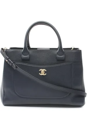 CHANEL 2016-2017 Neo Executive handbag