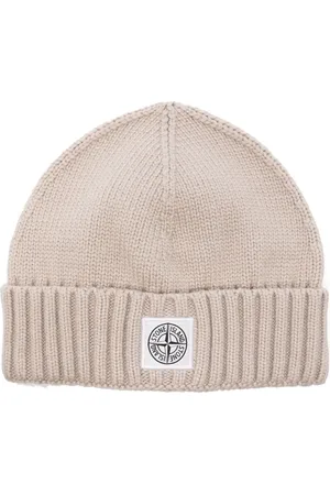 Stone Island Logo-patch ribbed-knit beanie