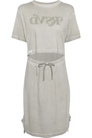 Izzue Logo-print short-sleeved dress
