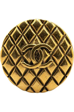 CHANEL 1980-1990 Plated CC Quilted Brooch costume brooch