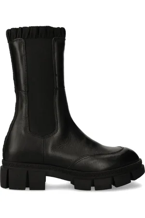 Karl Lagerfeld Aria Ruffle boots