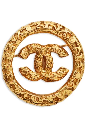 CHANEL 1995s Magma CC Mark brooch