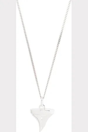 TRUE ROCKS Shark tooth pendant necklace