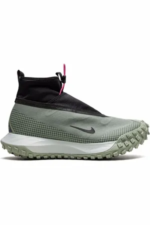 Nike ACG Mountain Fly GORE-TEX “Clay Green” sneakers