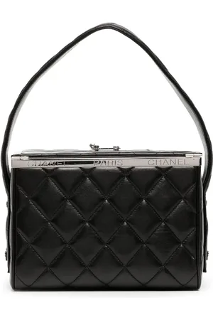 CHANEL 1997 diamond-quilted metal frame handbag