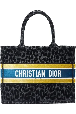 Dior 2021s medium Mizza Book tote bag