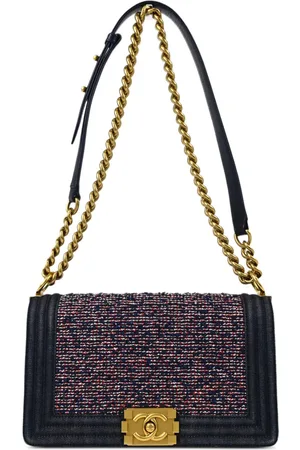 CHANEL 2016 medium Boy Chanel shoulder bag