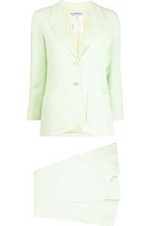 CHANEL 1994 single-breasted skirt suit