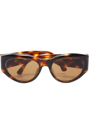 CHANEL 2000-2020s Interlocking C sunglasses