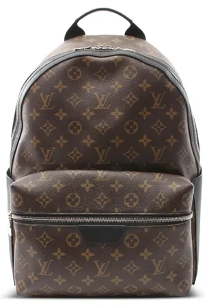 LOUIS VUITTON 2021 Discovery PM backpack