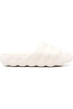 Moncler Lilo quilted slides