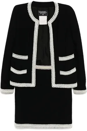 CHANEL 1994 skirt suit