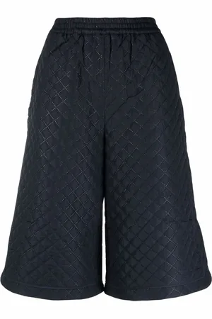 Stella Nova Diamond-quilted knee-length shorts