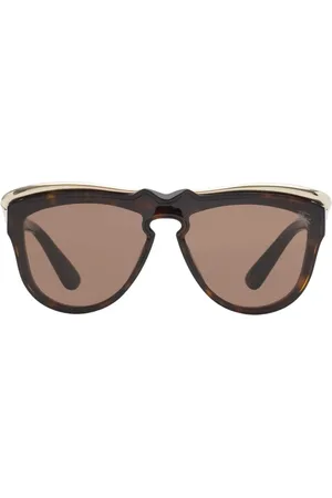 Burberry Classic Brow sunglasses
