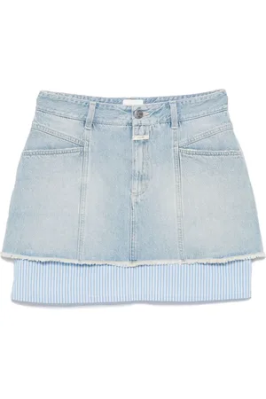 Closed Layered mini skirt