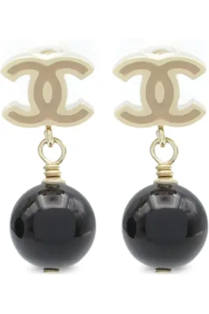 CHANEL 1986-1988 Coco Mark earrings