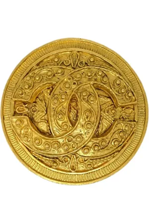 CHANEL 1994 CC medallion brooch