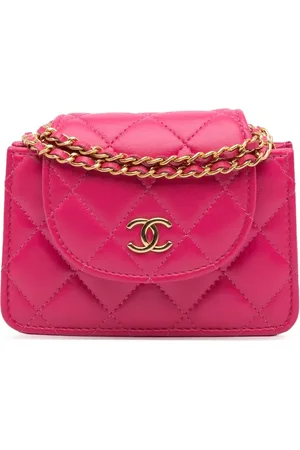 CHANEL 2021-2024 CC Quilted Lambskin Flap Clutch On Chain crossbody bag