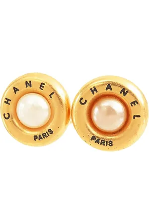 CHANEL 1994 Plated Faux Pearl Clip on Earrings costume earrings