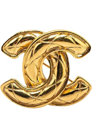 CHANEL 1970-1980 Plated CC Quilted Brooch costume brooch