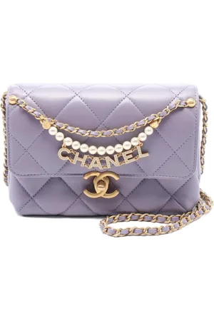 CHANEL 2021 Matelasse Flap shoulder bag