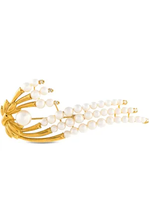 LB Exclusive Pre-owned 18K yellow pearl brooch