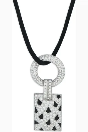 Cartier 18K white gold Panthère de diamond and onyx necklace