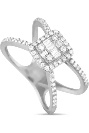 LB Exclusive Pre-owned 14K white gold split-shank diamond ring
