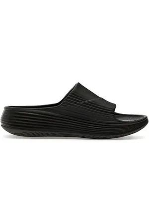 Reebok DMX Recovery slides