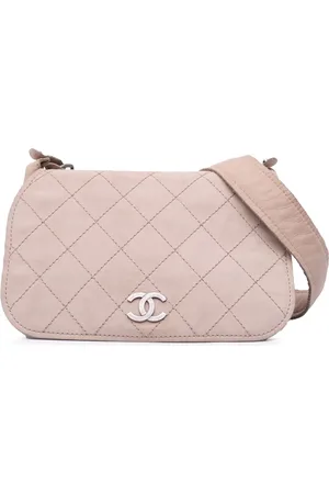 CHANEL 2013-2014 Calfskin Stitched Highlander Messenger Bag crossbody bag