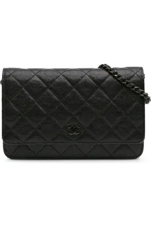 CHANEL 2017-2018 Quilted Crumpled Calfskin So Wallet On Chain crossbody bag