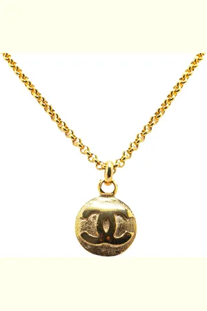 CHANEL 1980-1990 Plated CC Round Pendant Necklace costume necklace