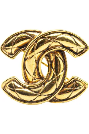 CHANEL 1970-1980 Plated CC Quilted Brooch costume brooch
