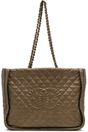 CHANEL 2011 CC Quilted Calfskin Istanbul tote bag