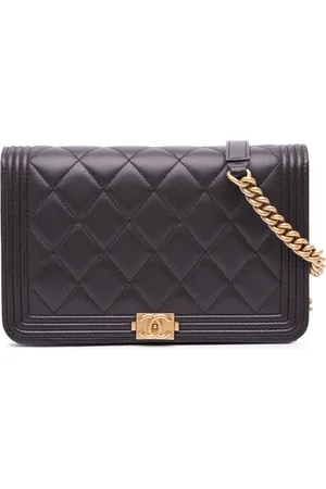 CHANEL 2019 Quilted Lambskin Boy Wallet On Chain crossbody bag