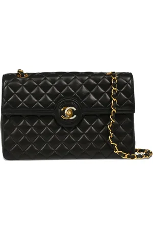 CHANEL 1995 Paris shoulder bag