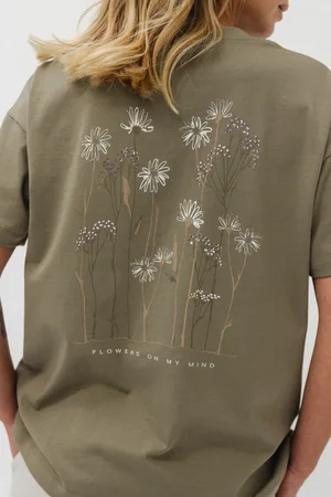 Flawless T-SHIRT ERICA "ŁĄKA" OLIWKA One size