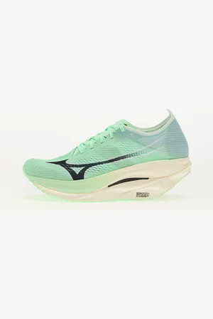 Mizuno Trampki Wave Rebellion Pro 3 / / Hint Of Mint EUR 43