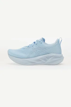 Asics Trampki Novablast 5 / EUR 42