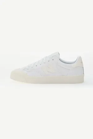 New Balance Trampki 100 EUR 44