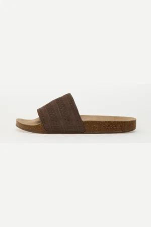 adidas Trampki adidas Adilette Rs / / Gum5 EUR 44.5